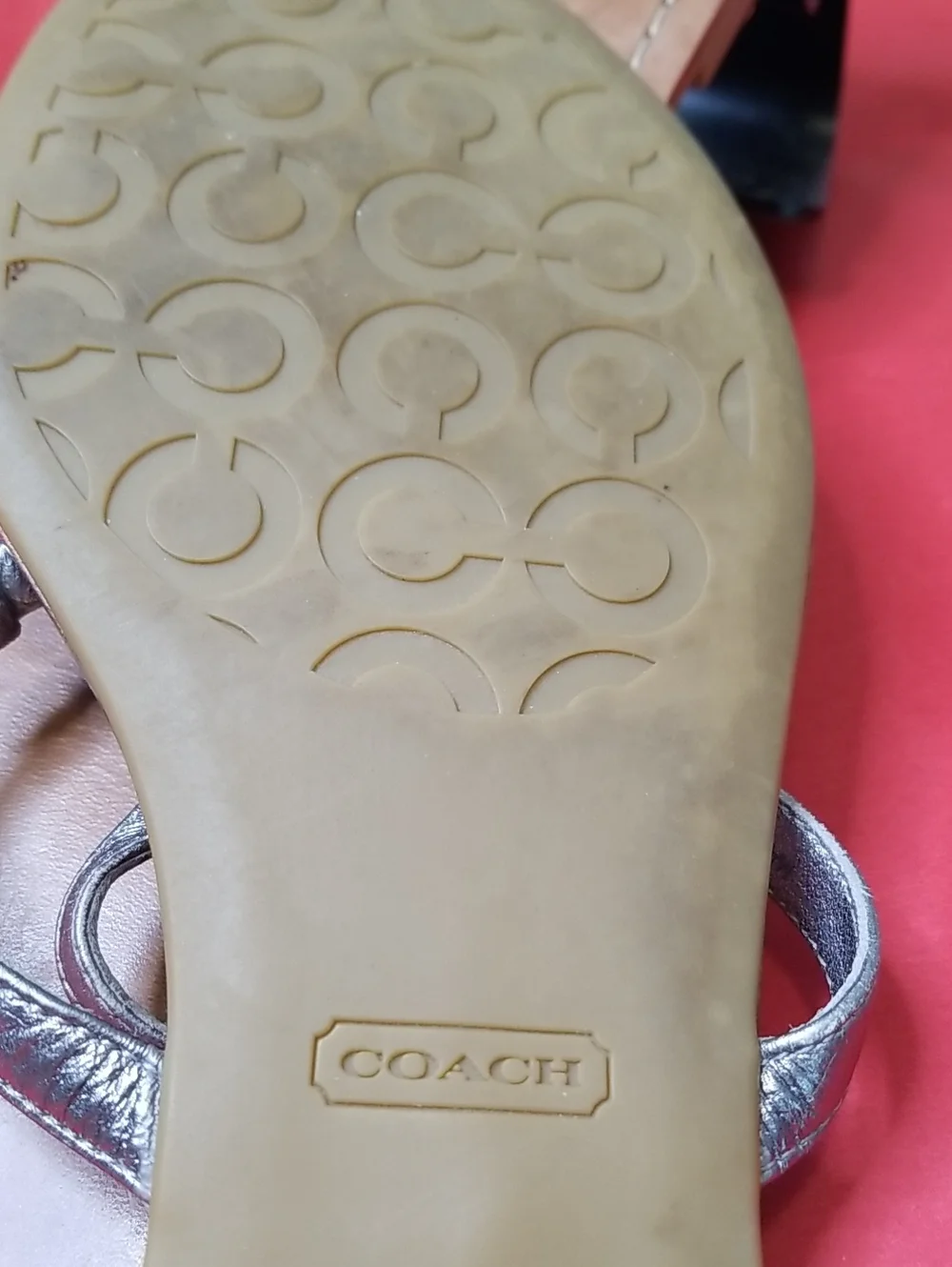 COACH womens sandals size 8.5 leather sole/straps rubber over soles EUC